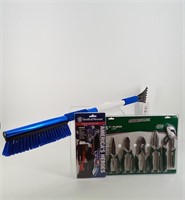 Snow Brush/Knife/Plier Set