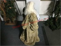 Holiday Accents -Small  Wooden Santa