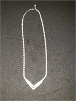 VINTAGE DIAMOND RHINESTONE DOUBLE "V" NECKLACE