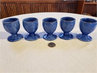 4 COLONIAL CLASSIS BLUE POTTERY MINI GLASSES