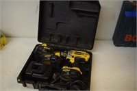 Dewalt 14.4V Drill w/ 2 Batterys & Case