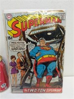 Superman Les deux tonnes de Superman DC Bandes des