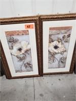 2 FRAMED WALL PRINTS FLOWERS