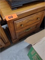 BROYHILL MATCHING 2 DRAWER NIGHT STAND