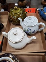 3 X'S BID TEAPOTS