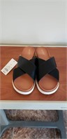 Women's shoes size 11 New