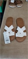 Women's shoes size 6 1/2 NEW