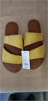 Women's shoes size 8 NEW