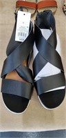 Women's shoes size 11 NEW