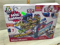 MINI BRAND MINI MART PLAY SET