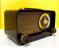1949 Zenith AM Radio Model G511