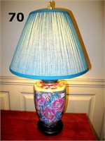 Oriental Style Floral Table Lamp