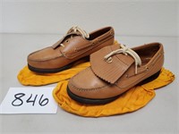 Vintage Ladies Dexter Golf Shoes - Size 8