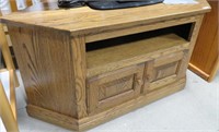 oak 2 door corner tv stand