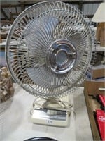 12" oscillating fan