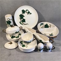 Metlox Poppytrail California Ivy Dinnerware- 19pcs