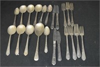 Vintage Oneida Silverware - Spoons+ Forks