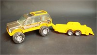 Nylint Toys "Wildlife Park" Ford Truck & Trailer