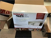 NEW Wisco 421 table top pizza maker