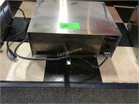USED Wisco 421 table top pizza maker