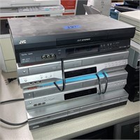 9 assorted DVD/VHS CD Players