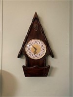 HAND MADE BATTERY OPERATED WOODEN WALL CLOCK