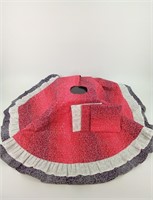 Red White and Gray Tree Skirt and Coasters