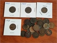 27 1900's Indian Head Cents (see photos)