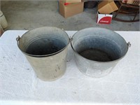 Bucket & 1/2 Bushel bucket
