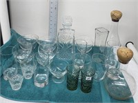 21 pces glass and crystal