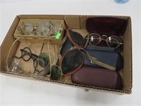 Quantity of old glasses