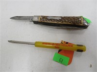 New Holland jack knife & screwdriver