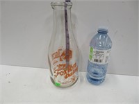 Foxton Milk bottle, quart