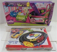 Polly Pocket Race to the Mall,19 x 26 Slot Car Set