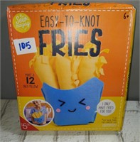 Easy to knot fries - sewing kit