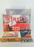 Tony Stewart car/flag & Action Racing Collections