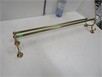 Brass hanger, 25 long