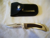 SMITH AND WESSON LOCK BLADE KNIFE