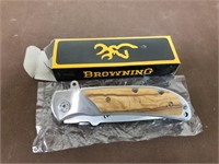 New Browning fold up knife with wood grips