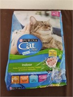 8kg Purina Cat Chow (chicken) Store damaged
