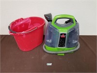 Bissell cleaner and bucket