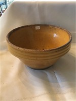 Vintage Yelloware Bowl