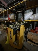 Yale Electric Fork Truck