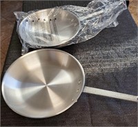 NEW 10" Aluminum Fry Pan Bid is x 2