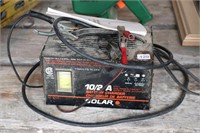 SOLAR 10 AMP BATTERY CHARGER