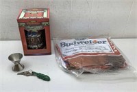 Budweiser Blowup Bud Mug/ Stein Louie lizard key
