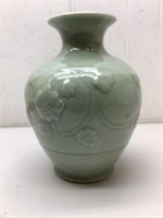 VTG Green Vase 11 x 8 1/2 has crazing