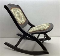 *LPO* Folding Rocking chair embroider back and