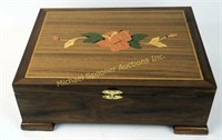 WOOD JEWELLERY CASE WITH INLAY DESIGN TO TOP