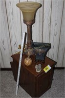 Lamp, Vase & End Table